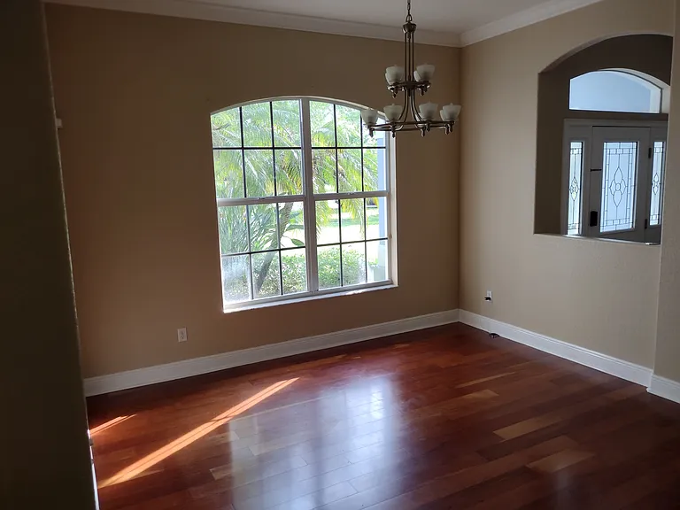 1132 Dusk View Dr — Photo 2