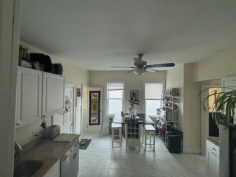 87 Beech St #3 — Photo 13