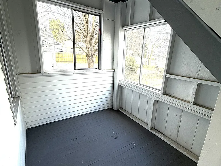 145 Smith St #1 — Photo 17