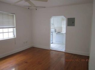 1219 Pennsylvania Ave APT 4, Miami Beach, FL 33139