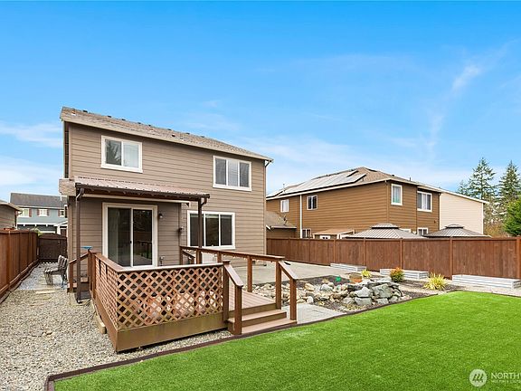 5th image of 7913 152nd Street Ct E