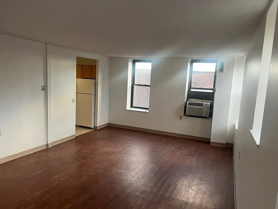 72 Westland Ave #505
