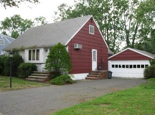 15 Filippone Way, West Paterson, NJ 07424