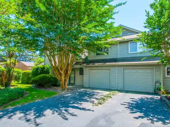 16 Maplecrest Dr, Charleston, SC 29412