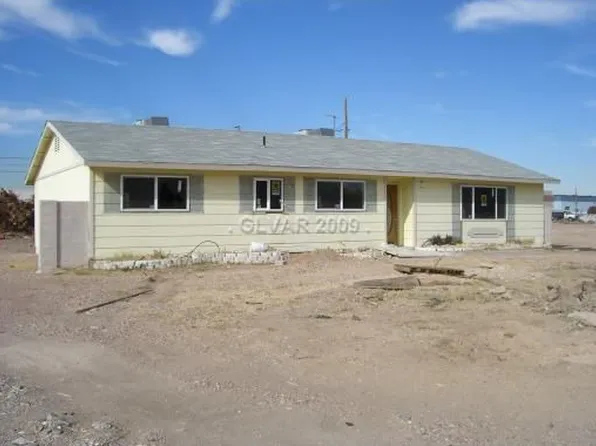 6631 Surrey St, Las Vegas, NV 89119