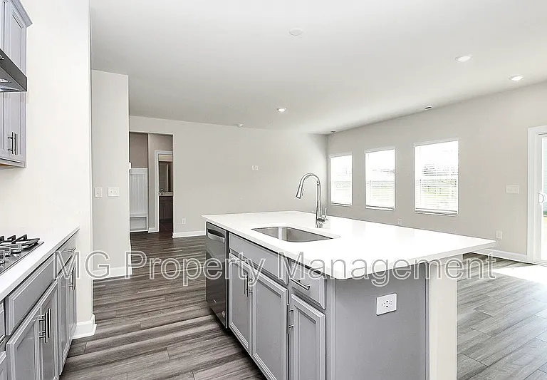 12008 Camdenhurst Rd — Photo 7