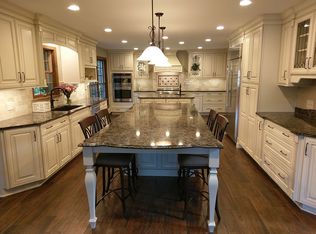 2516 Club House Dr, Wexford, PA 15090