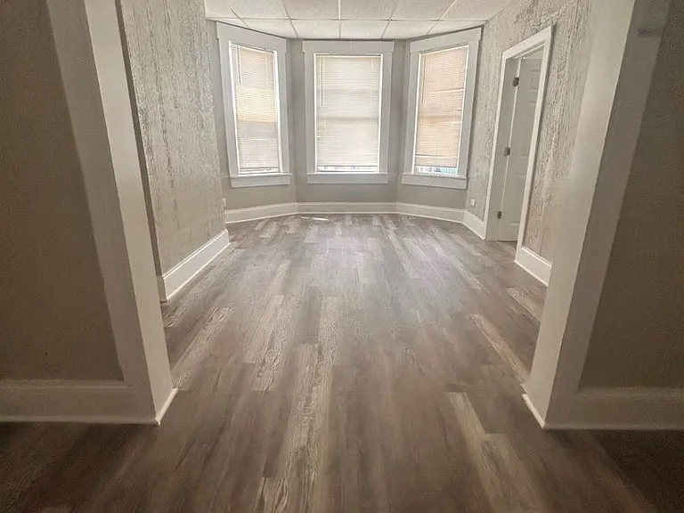 6417 S Evans Ave — Photo 4