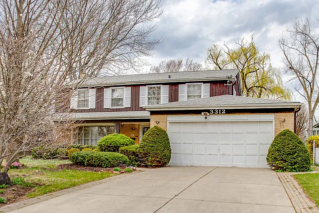 3312 Maple Leaf Dr photo 1