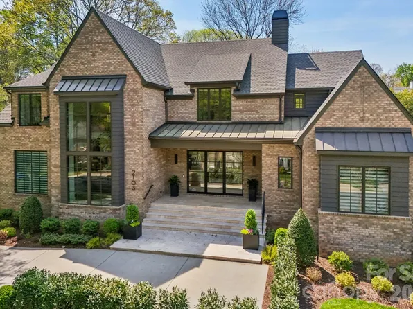 2103 Cortelyou Rd, Charlotte, NC 28211