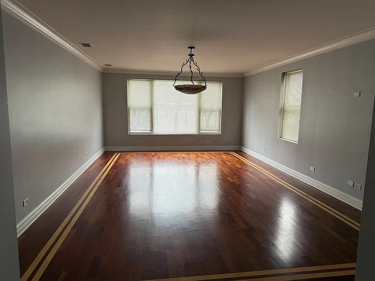 2539 W Lunt Ave #1 — Photo 14