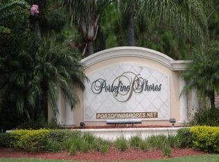 5715 Place Lake Dr, Fort Pierce, FL 34951