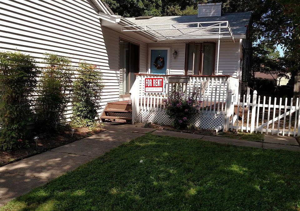 1st image of 761 Trenton Ave