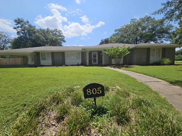 805 Weightman St, Greenwood, MS 38930