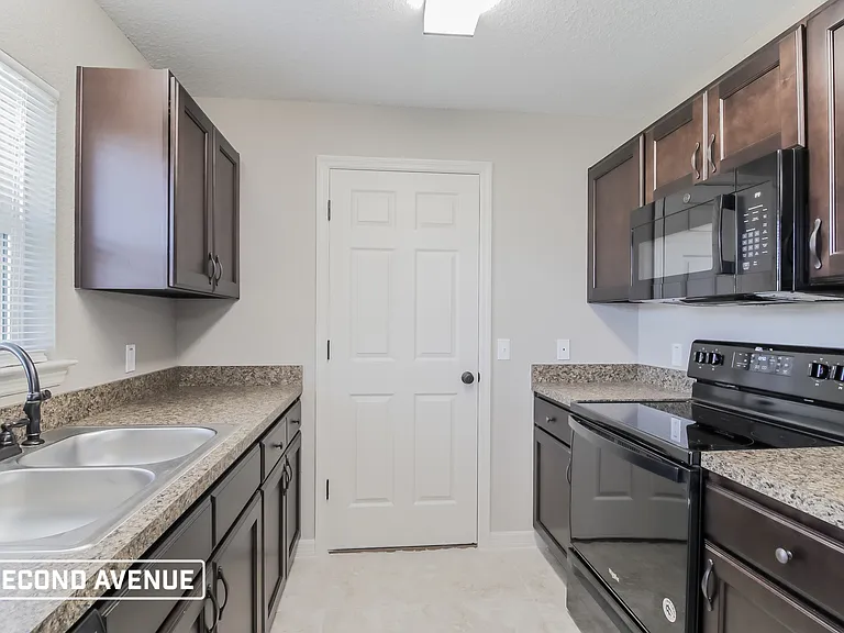 4535 SW 155th Place Rd — Photo 7