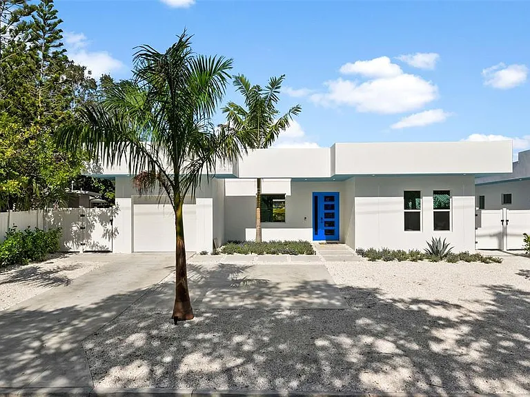 2365 Waldemere St — Photo 1