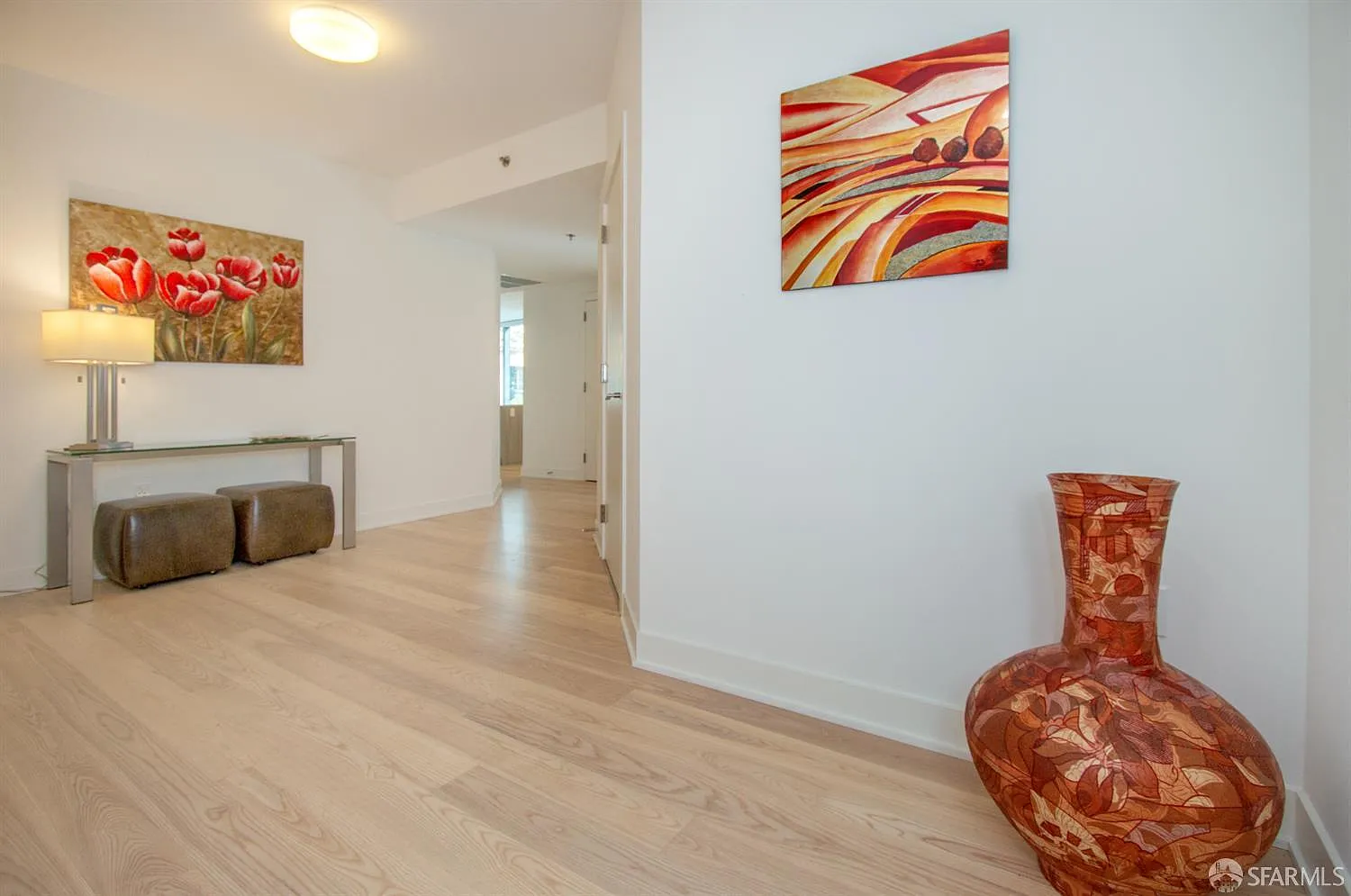 2 bed, 2.0 bath, 1487 sqft, $8,990 — Photo 2