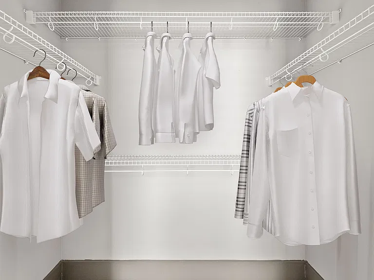 1160 Hammond Closet