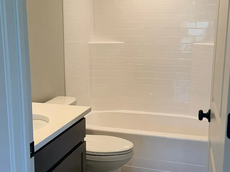 7025 Woods Rose Dr — Photo 17