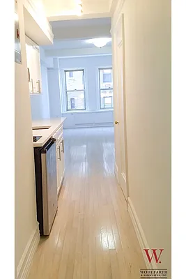 Rented by Wohlfarth & Associates Inc | media 20