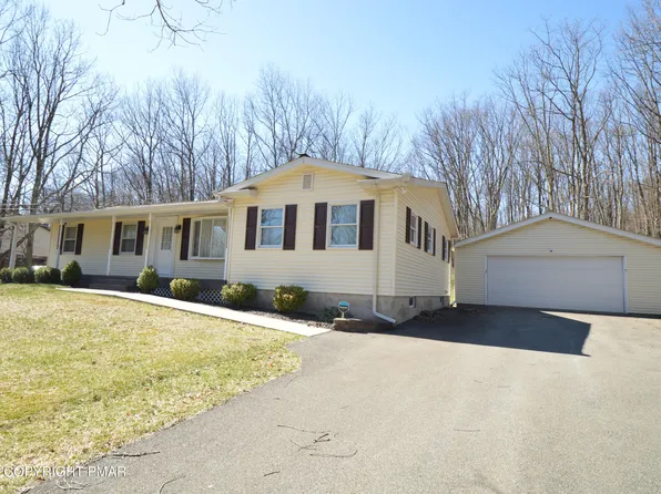 1230 Grand Mesa Dr, Effort, PA 18330