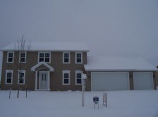 4303 Bull Rush Dr, Appleton, WI 54913