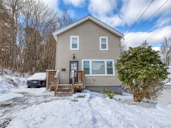 19 Nevins Street, Ulster Park, NY 12428