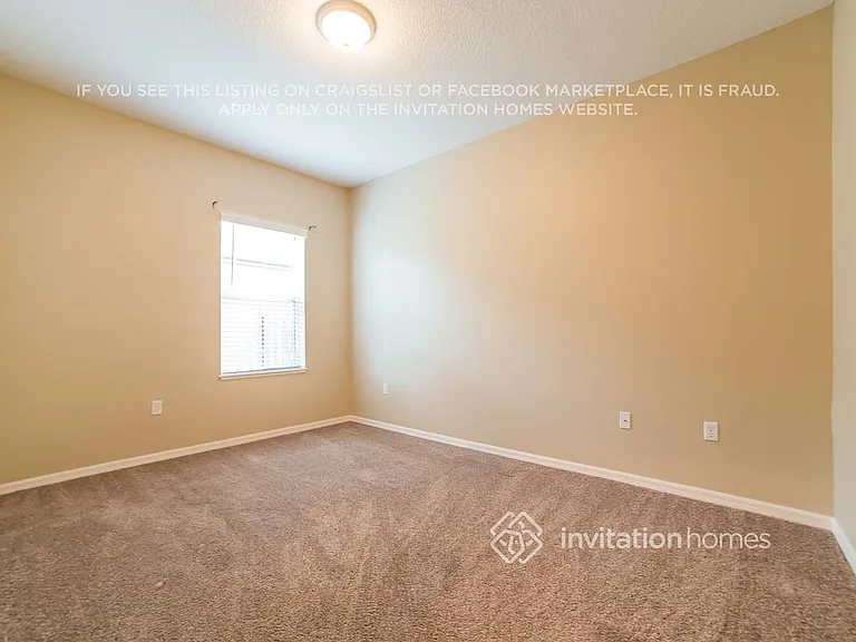 3155 Burdock Ave — Photo 11