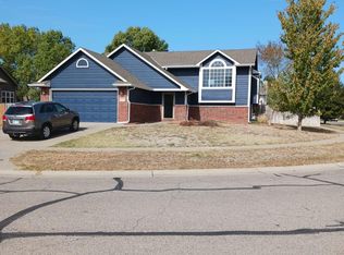 4626 E Falcon St, Wichita, KS 67220