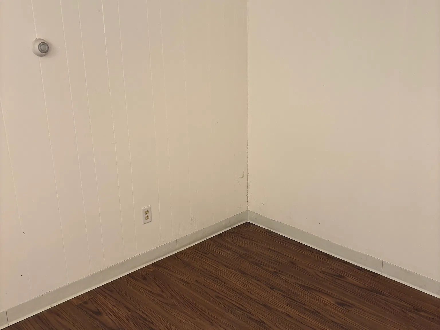 1 bed, 488 sqft, $990 — Photo 4