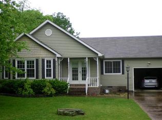 301 Longstreet Dr, Columbia, TN 38401