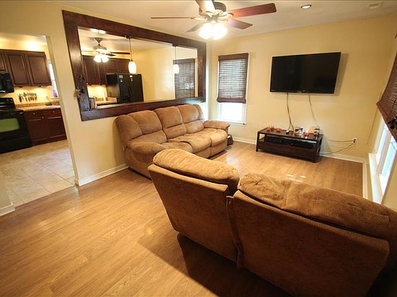 5th image of 7437 Hilmar Dr