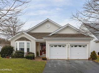 37 Springlawn Dr, Lakewood, NJ