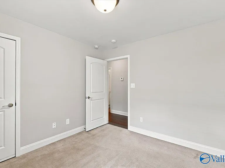 5015 Montauk Trl SE — Photo 26