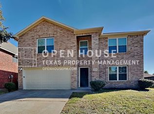 2314 Bantry Ln, Arlington, TX 76002