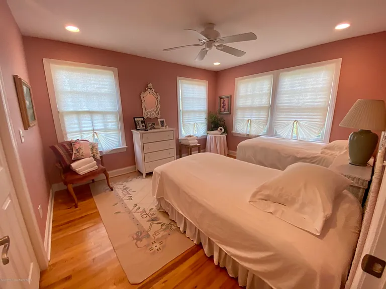 401 Garfield Ave — Photo 25