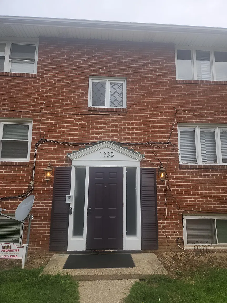 1335 14th St NW photo 1
