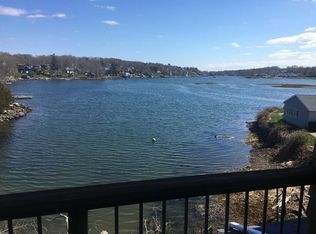 34 Vine St, Gloucester, MA 01930