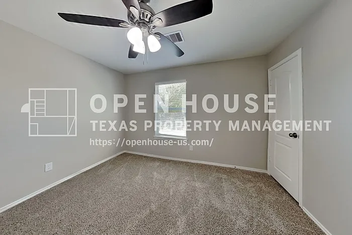 18230 Temple Hill Ln — Photo 16