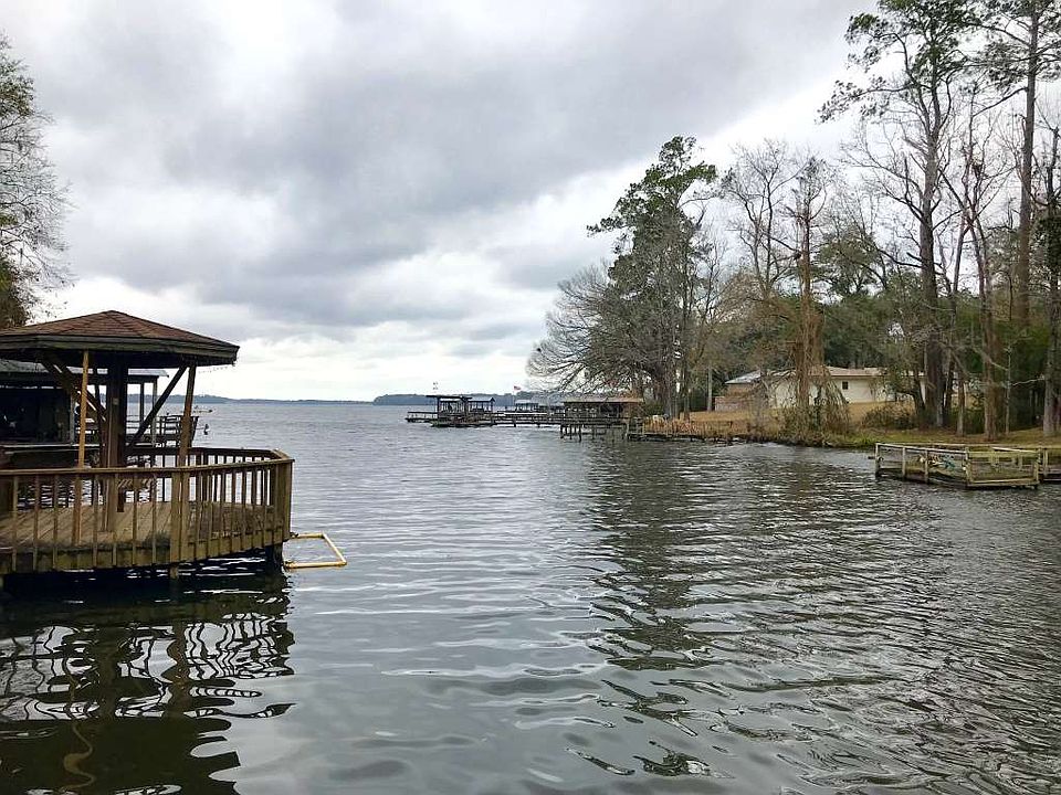 1st image of 260 Chinquapin Way