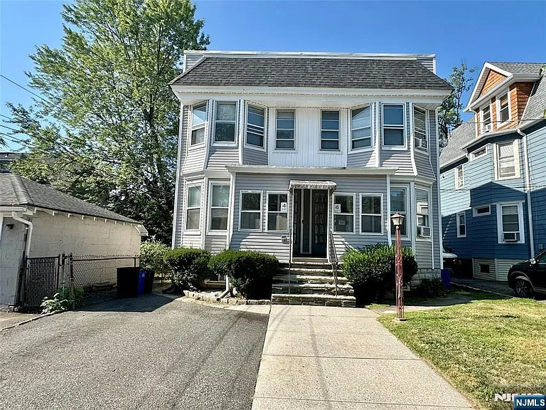4 Swaine Pl #A — Photo 20