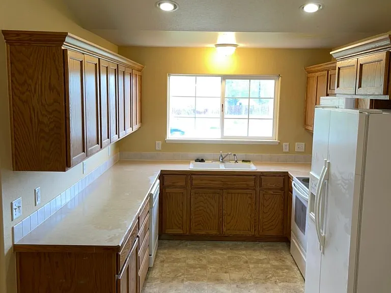 138 Beacon Way #1E — Photo 17