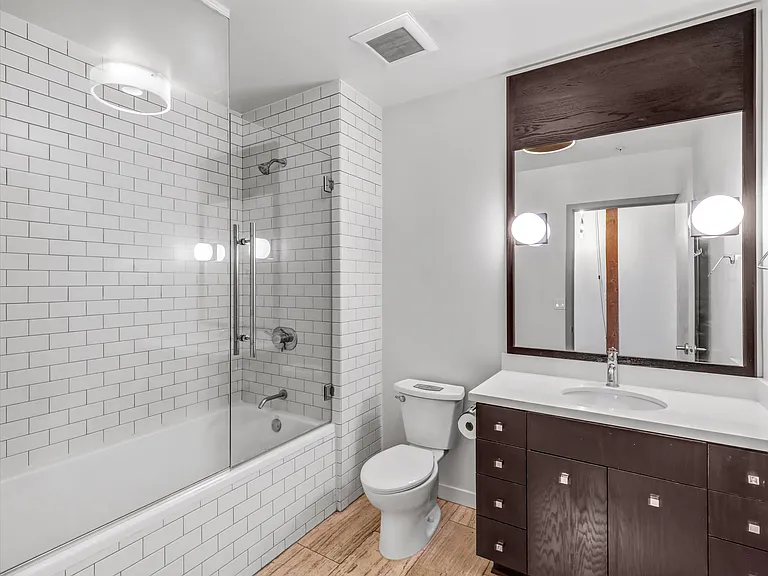527 Molino St #110 — Photo 18