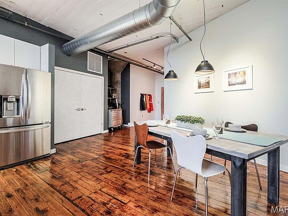 4th image of 2020 Washington Ave Unit 405