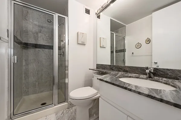 Rented by Corcoran | media 15