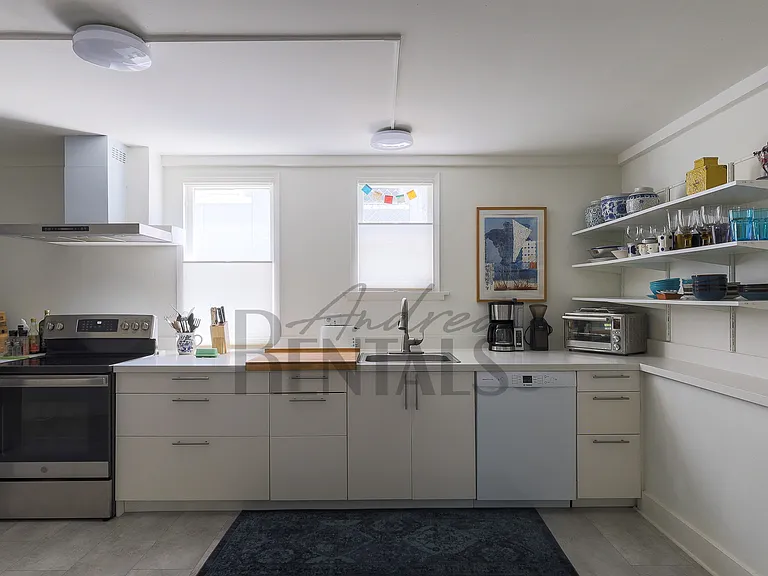 87 1/2 Linda Ave — Photo 11