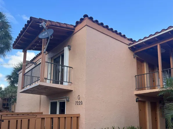 7220 Fairway Dr APT G2, Miami Lakes, FL 33014