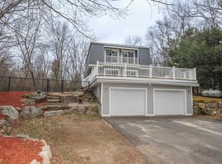 32 Murray Hill Rd, Candia, NH 03034