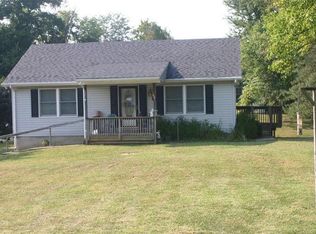 910 Carpenter Rd, Loveland, OH 45140