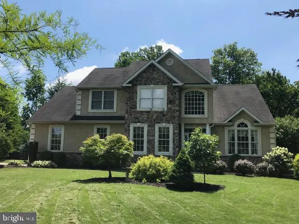 82 Friendship Ct, Clarksboro, NJ 08020